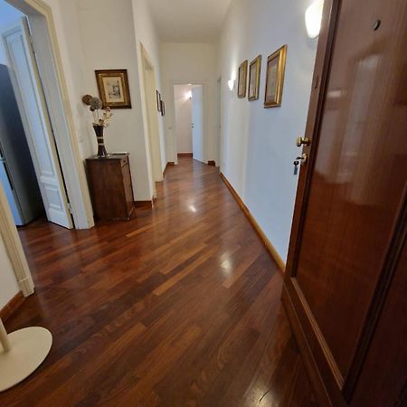 Duomo - Fontana Cozy With Terrace Apartment Milan Bagian luar foto